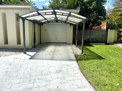 4190 Pamona Avenue Miami FL 33133
