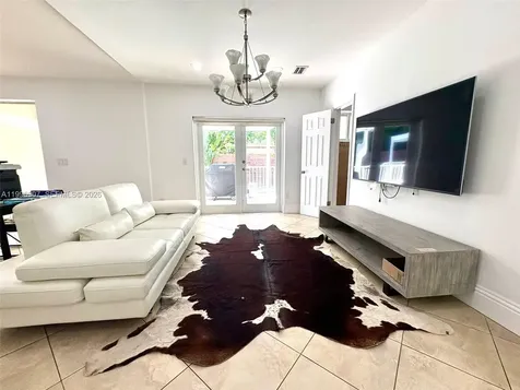 4190 Pamona Avenue Miami FL 33133