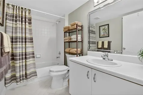 1651 SW 127th Avenue Pembroke Pines FL 33027