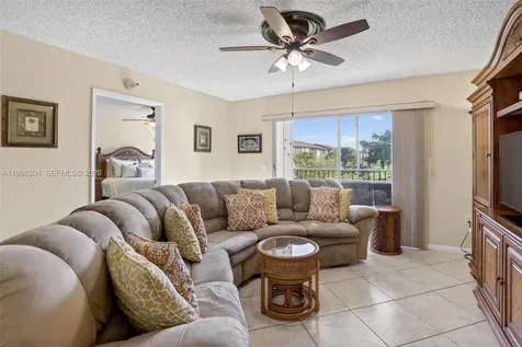 1651 SW 127th Avenue Pembroke Pines FL 33027