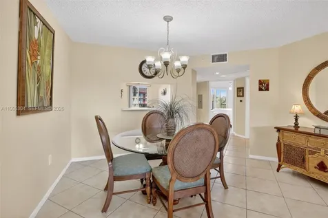 1651 SW 127th Avenue Pembroke Pines FL 33027