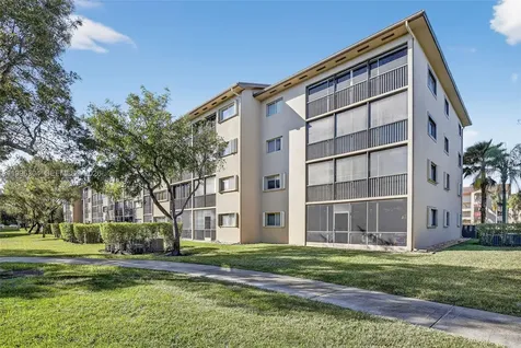 1651 SW 127th Avenue Pembroke Pines FL 33027