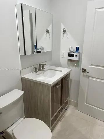 19265 E Saint Andrews Drive Hialeah FL 33015
