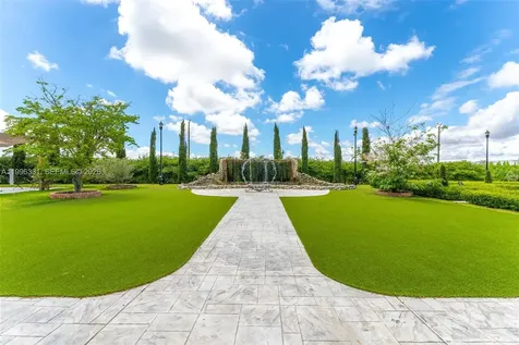 164XX SW 192 Avenue Miami FL 33187