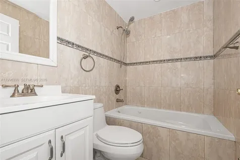 2545 NE 207th Street Miami FL 33180