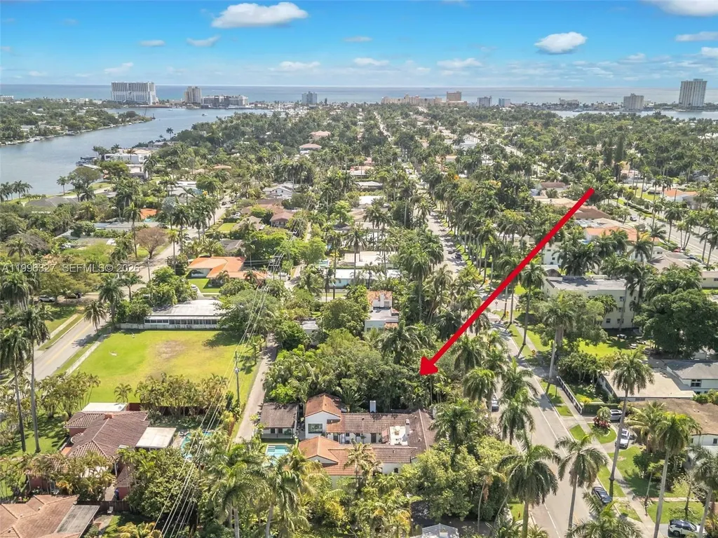 1321 Tyler Street Hollywood FL 33019
