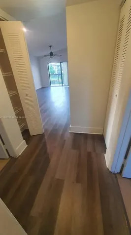 9885 Nob Hill Court Sunrise FL 33351