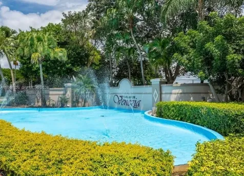 9885 Nob Hill Court Sunrise FL 33351