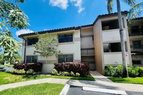 9885 Nob Hill Court Sunrise FL 33351