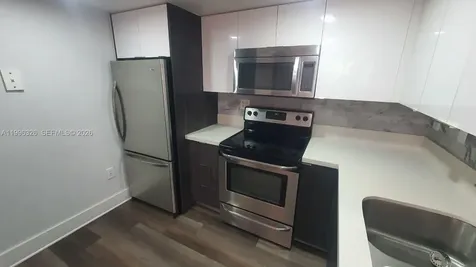 9885 Nob Hill Court Sunrise FL 33351