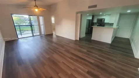 9885 Nob Hill Court Sunrise FL 33351