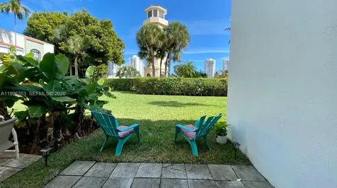 3552 Magellan Circle Aventura FL 33180
