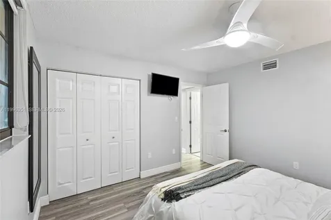 1101 Colony Point Circle Pembroke Pines FL 33026
