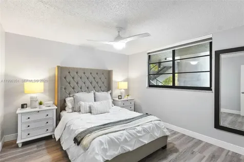 1101 Colony Point Circle Pembroke Pines FL 33026