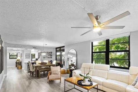 1101 Colony Point Circle Pembroke Pines FL 33026