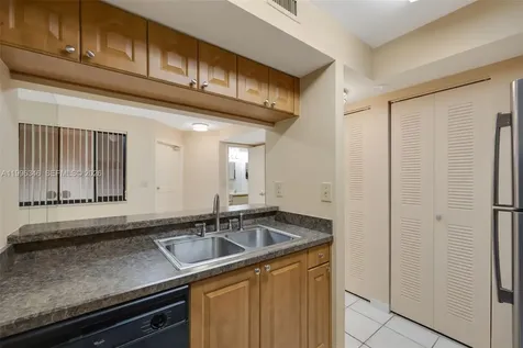 15485 N Miami Lakeway N Miami Lakes FL 33014
