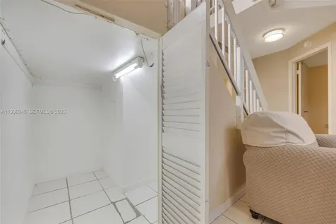 15485 N Miami Lakeway N Miami Lakes FL 33014