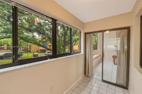 15485 N Miami Lakeway N Miami Lakes FL 33014