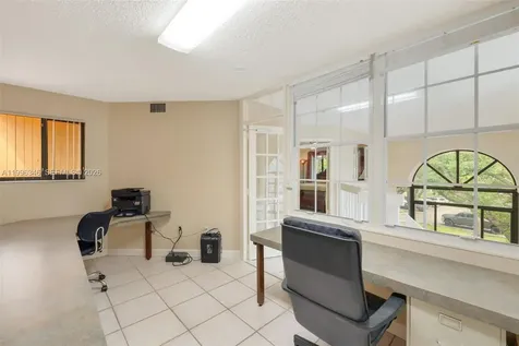 15485 N Miami Lakeway N Miami Lakes FL 33014