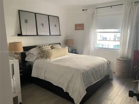 2201 Brickell Avenue Miami FL 33129
