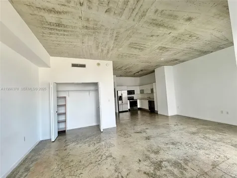 133 NE 2nd Avenue Miami FL 33132