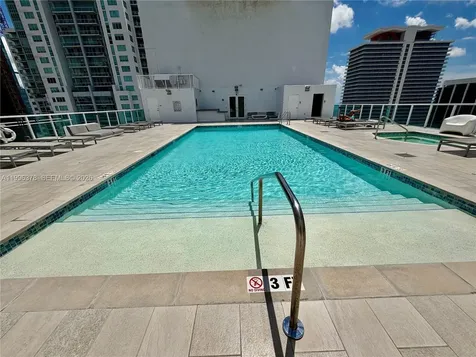 133 NE 2nd Avenue Miami FL 33132
