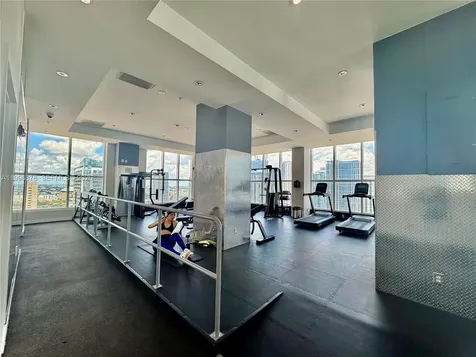 133 NE 2nd Avenue Miami FL 33132