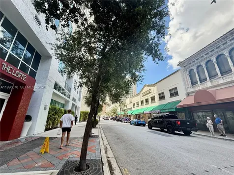 133 NE 2nd Avenue Miami FL 33132