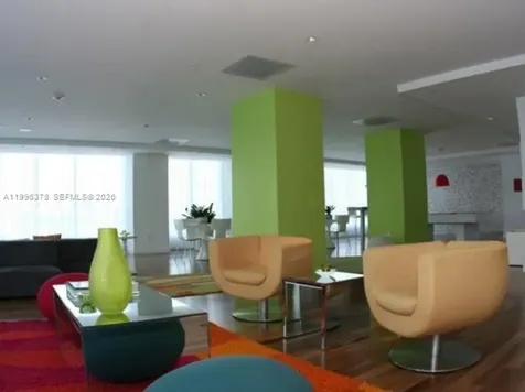 133 NE 2nd Avenue Miami FL 33132