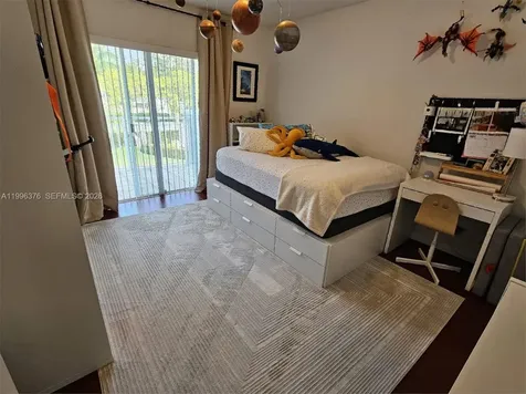 4719 NW 96th Place Doral FL 33178