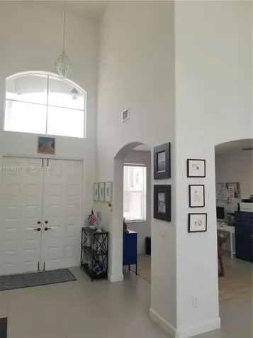 4719 NW 96th Place Doral FL 33178