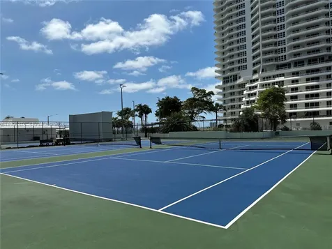 600 NE 36th Street Miami FL 33137