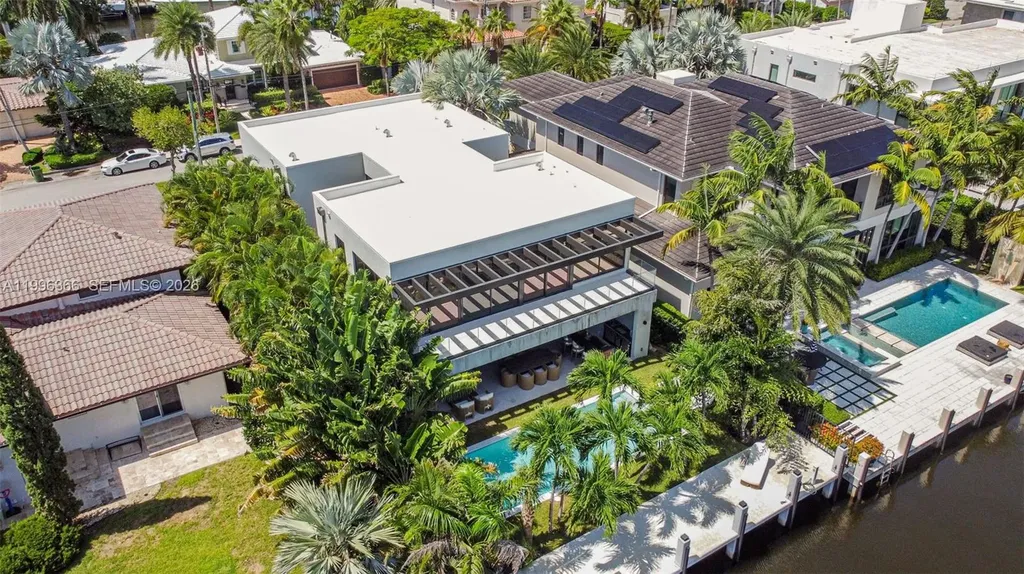 620 Solar Isle Drive Fort Lauderdale FL 33301
