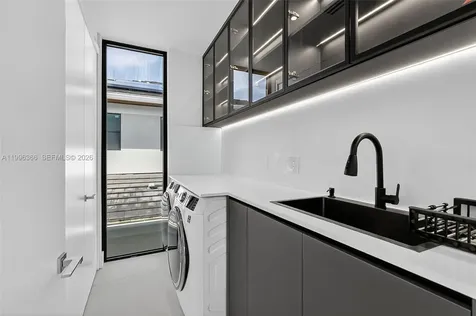 620 Solar Isle Drive Fort Lauderdale FL 33301