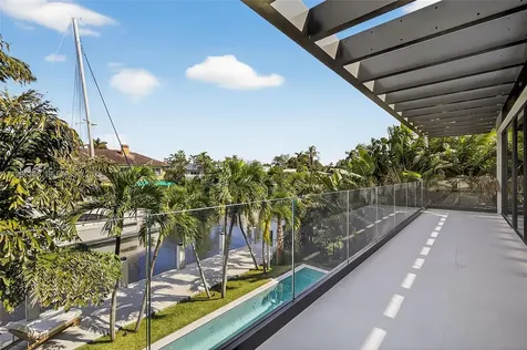 620 Solar Isle Drive Fort Lauderdale FL 33301