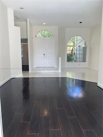 3066 Lakewood Circle Weston FL 33332