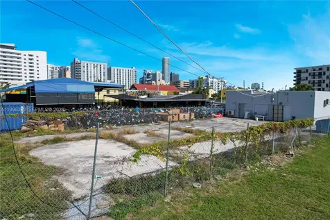 727 W Flagler Street Miami FL 33130