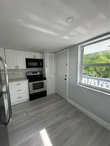 1398 NE 191st Street Miami FL 33179