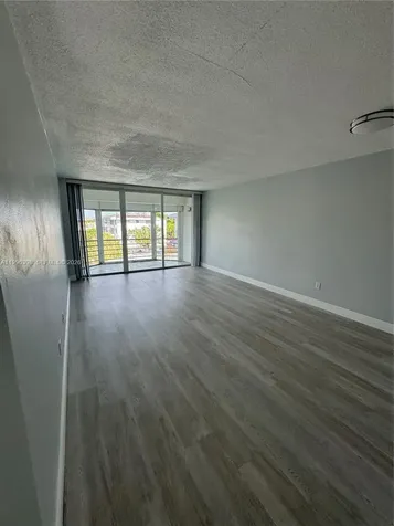 1398 NE 191st Street Miami FL 33179