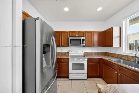 8766 NW 112th Path Doral FL 33178