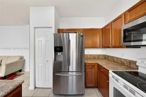 8766 NW 112th Path Doral FL 33178