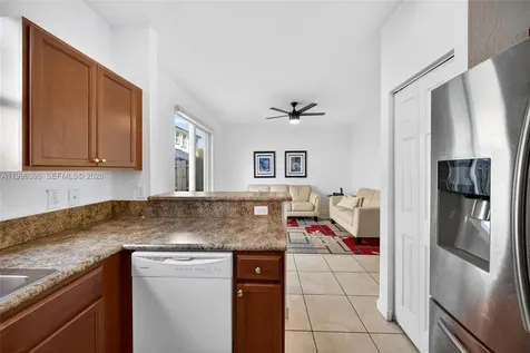 8766 NW 112th Path Doral FL 33178