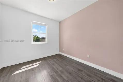 8766 NW 112th Path Doral FL 33178