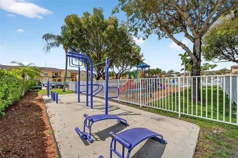 8766 NW 112th Path Doral FL 33178