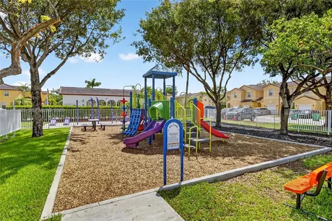 8766 NW 112th Path Doral FL 33178