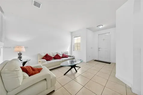 8766 NW 112th Path Doral FL 33178
