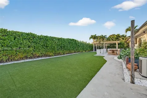 13441 SW 74th Street Miami FL 33183