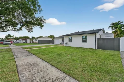 13441 SW 74th Street Miami FL 33183
