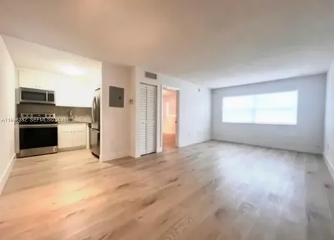 444 SW 4th Street Miami FL 33130