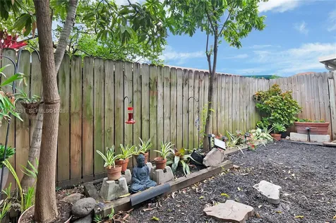 11426 NW 4th Terrace Sweetwater FL 33172